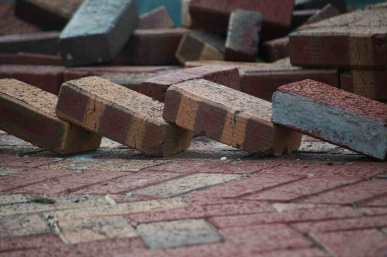 Features Of Facing Bricks and its Types